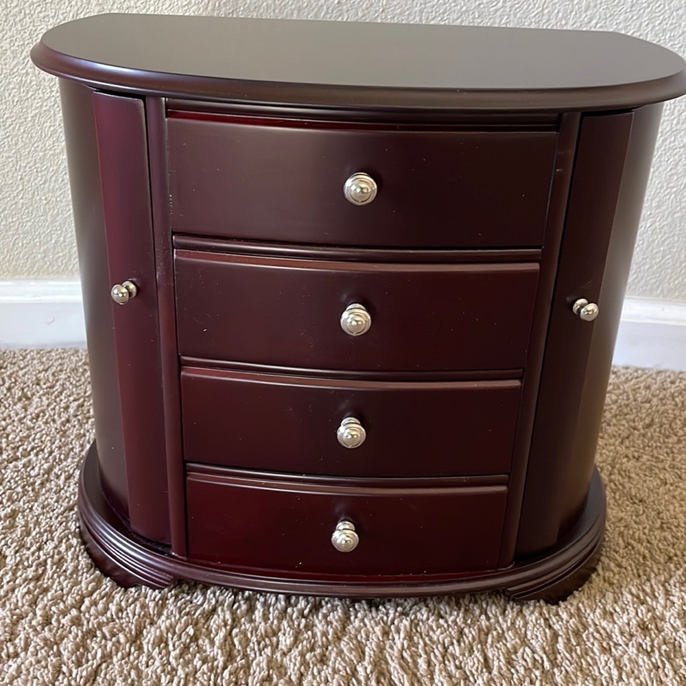 New Jewelry Box
